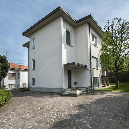 Casa Foscolo Apartment Villa Guardia Exterior photo